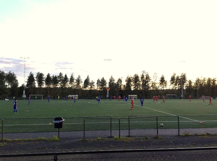 Fotbollsmatch på Täfteborg 2016.
